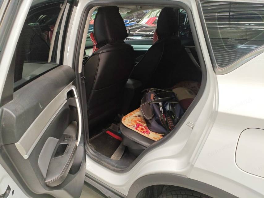 GEELY Coolray 2024 car image #4