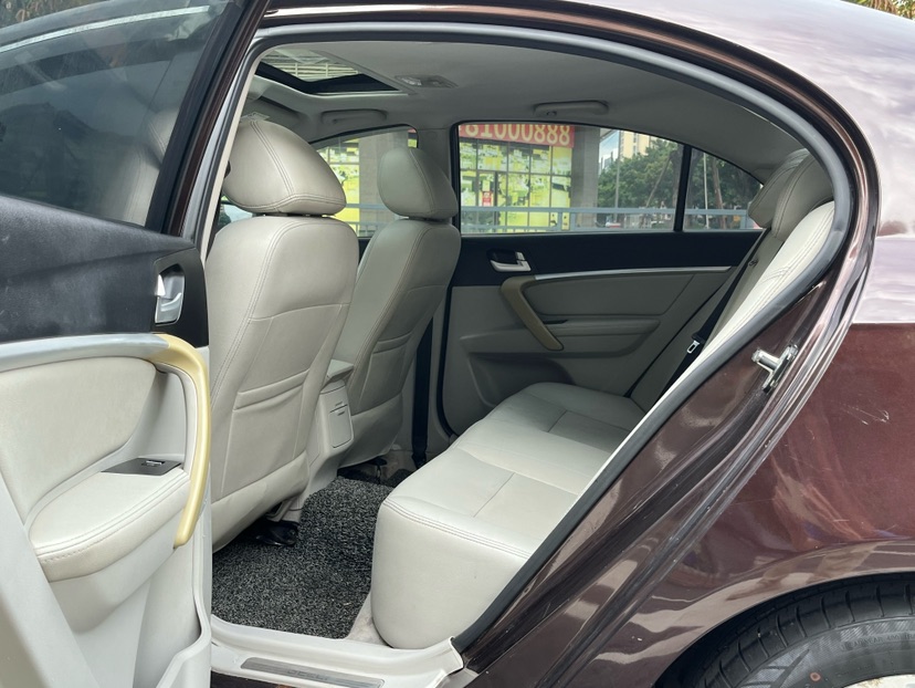 GEELY Emgrand 2015 #9 GEELY Emgrand 2015 car image #9