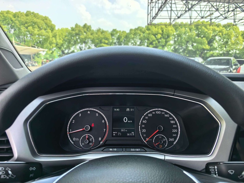 Volkswagen T-Cross 2021 #4 Volkswagen T-Cross 2021 car image #4