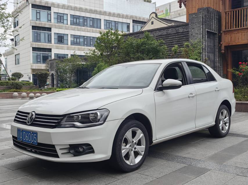 Volkswagen Bora 2015 Volkswagen Bora 2015 car image