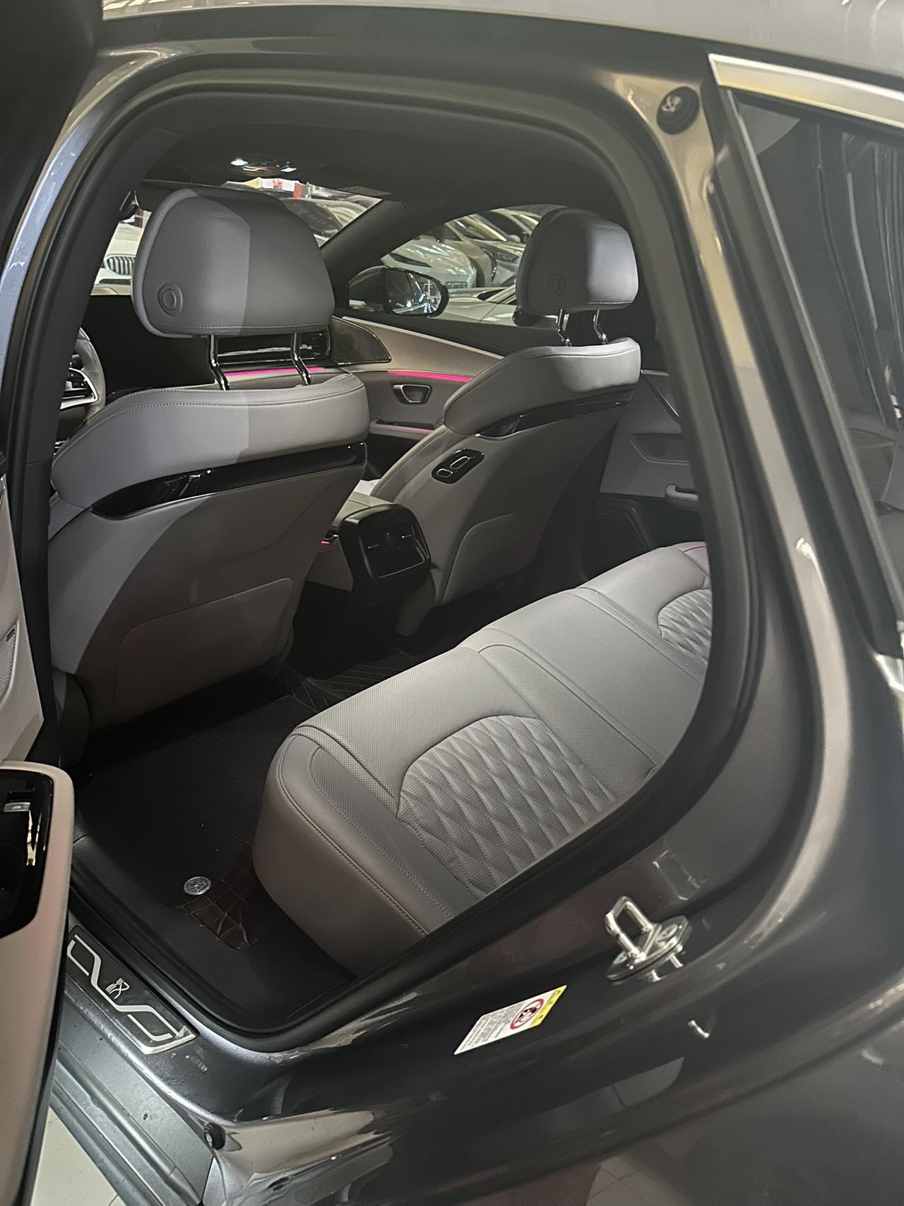 BYD Han 2024 #5 BYD Han 2024 изображение автомобиля #5