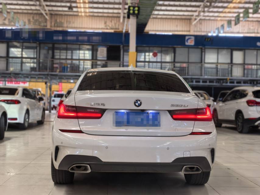 BMW 3 Series 2021 car image #8