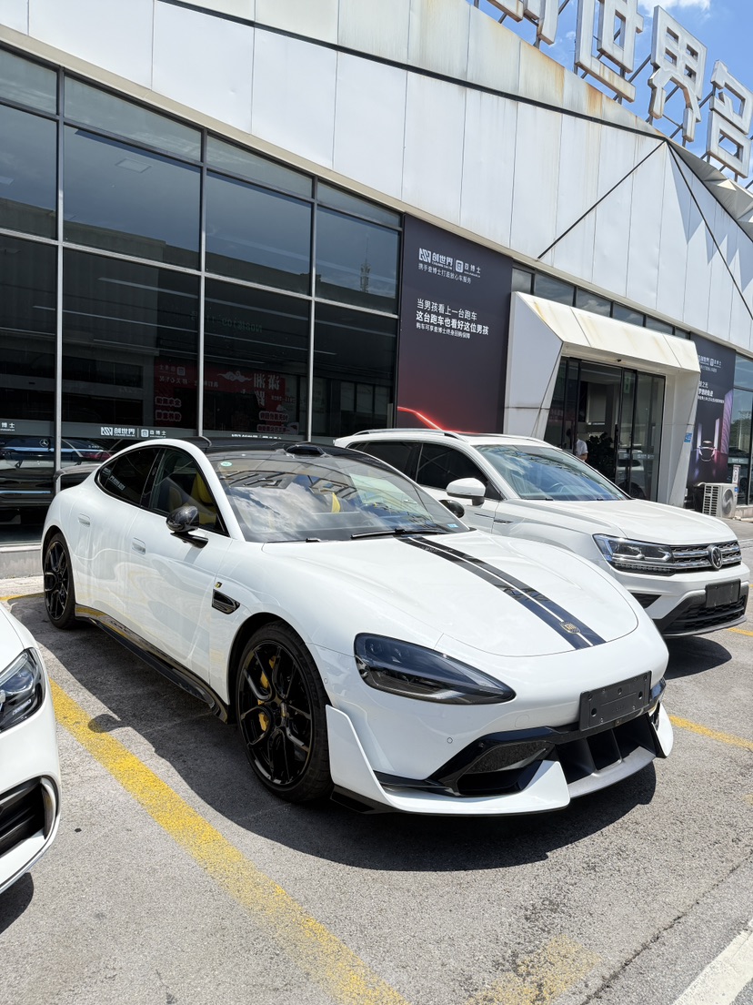 MI SU7 Ultra 2025 car image #3