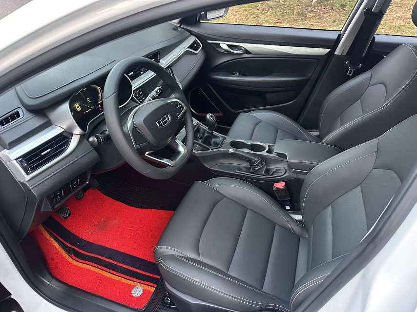 GEELY Emgrand 2020 #4 GEELY Emgrand 2020 car image #4