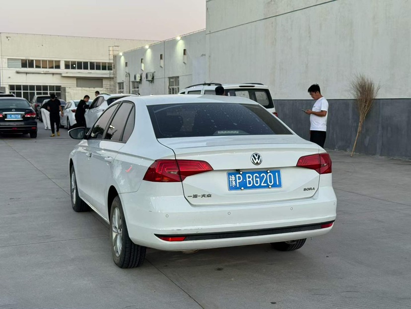 Volkswagen Bora 2018 car image #9