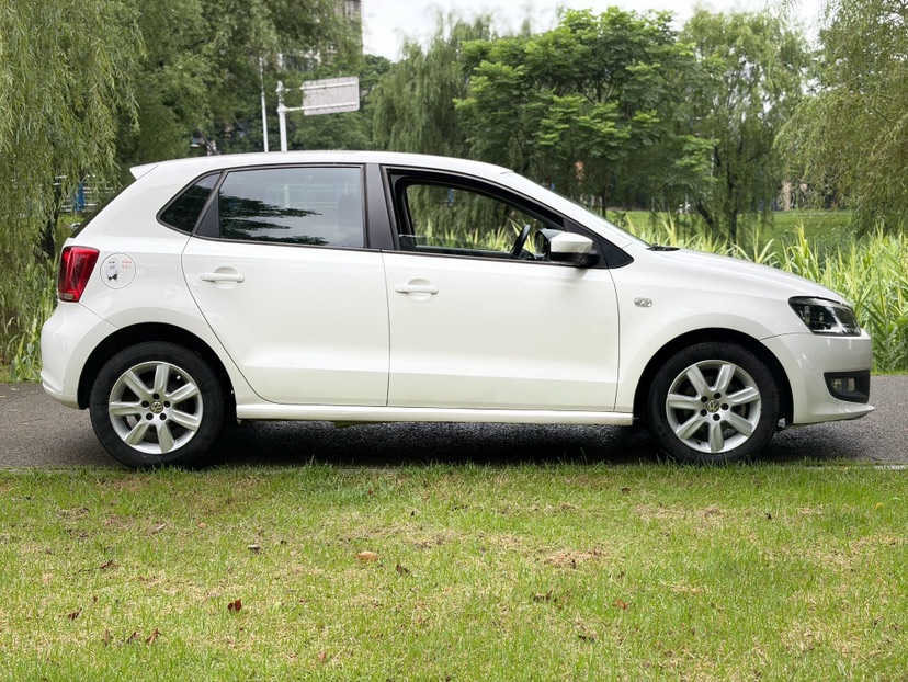 Volkswagen Polo 2014 #3 Volkswagen Polo 2014 car image #3
