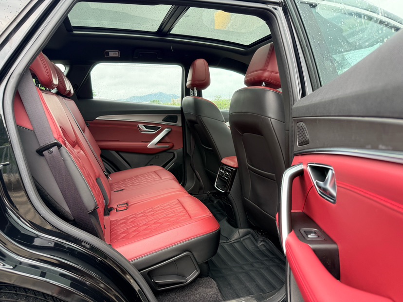 Jetour X70 PLUS 2024 car image #7