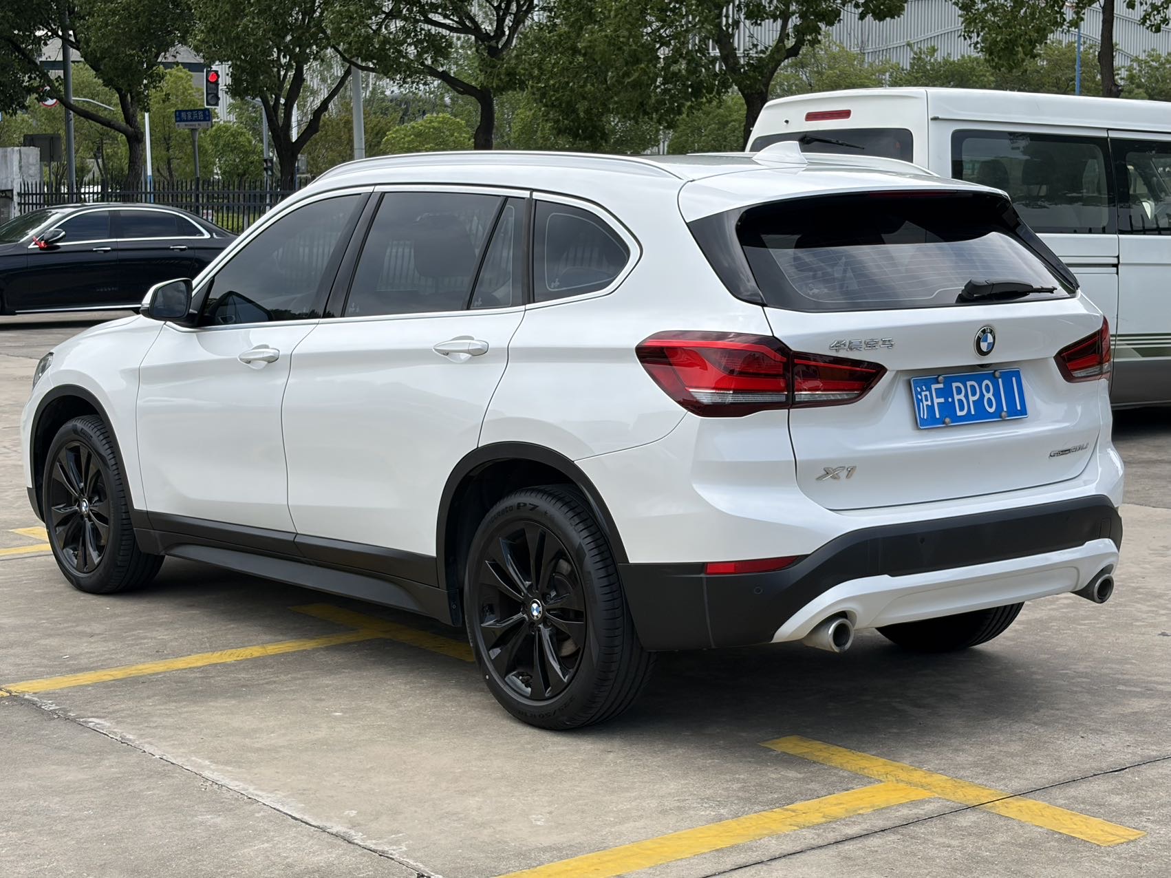 BMW X1 2020 car image #10