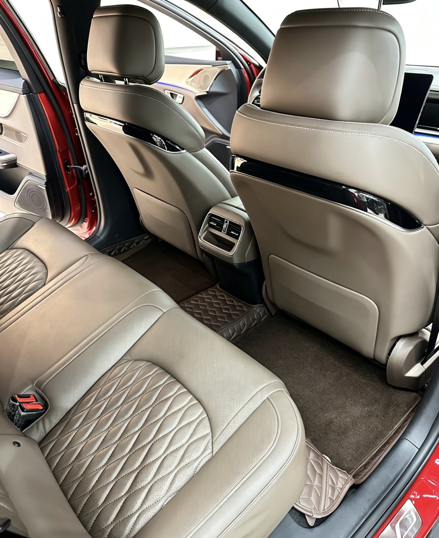 BYD Han 2023 car image #8