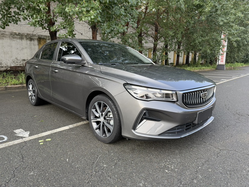 GEELY Emgrand 2023 #3 GEELY Emgrand 2023 car image #3