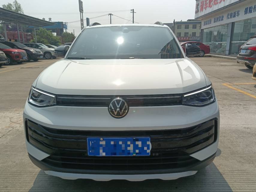 Volkswagen Tharu 2025 #2 Volkswagen Tharu 2025 car image #2
