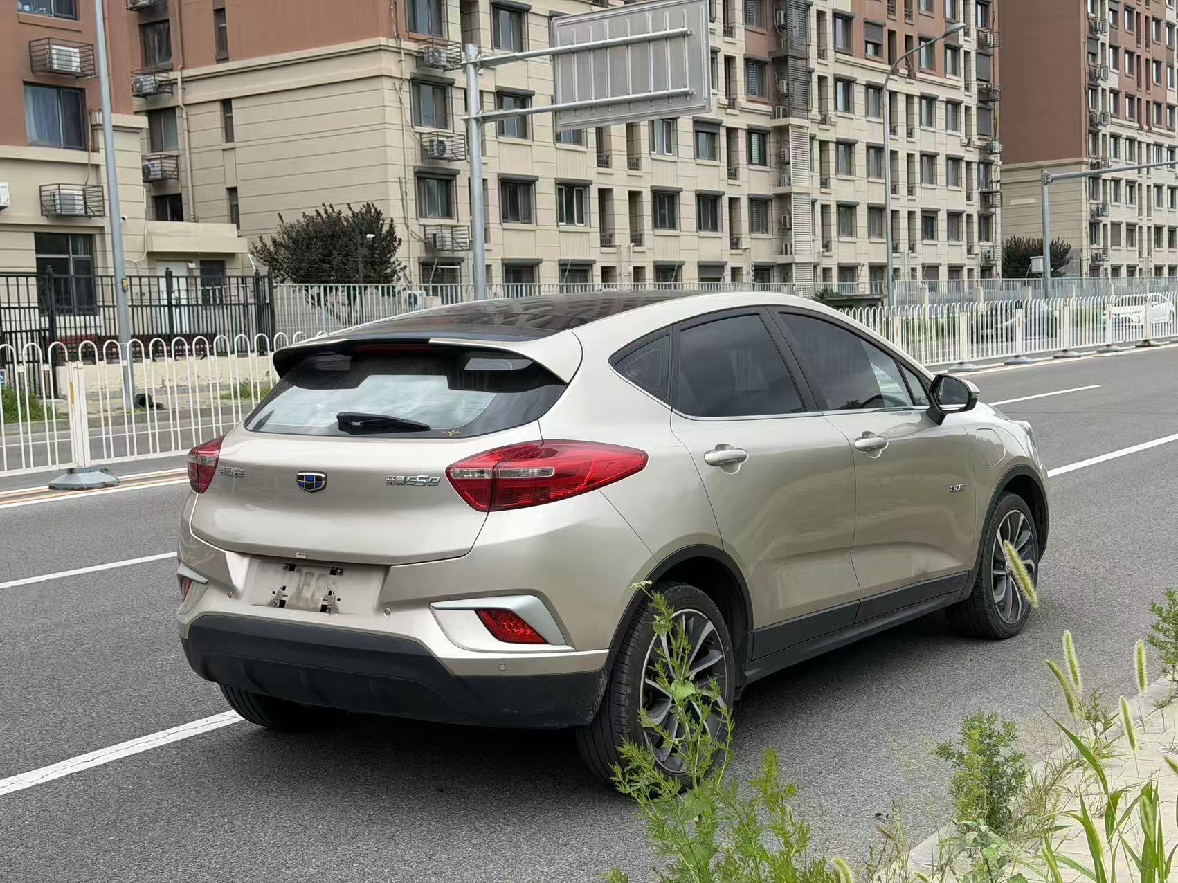 GEELY Emgrand GSe 2019 #2 GEELY Emgrand GSe 2019 car image #2