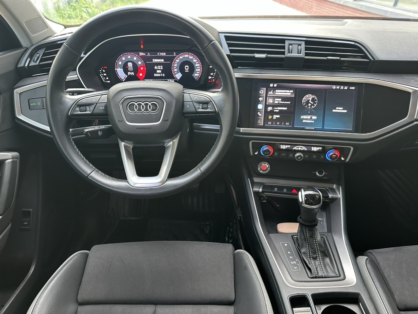Audi Q3 2022 #4 Audi Q3 2022 car image #4