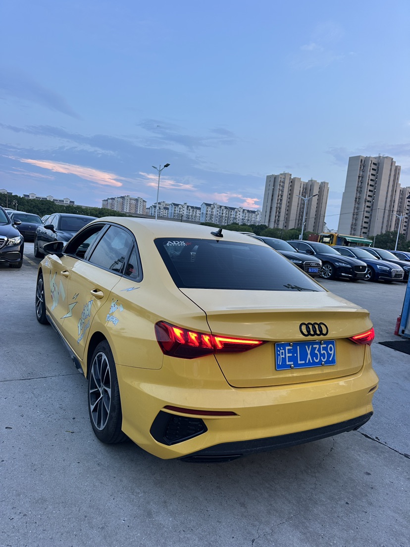 Audi A3 2021 car image #3