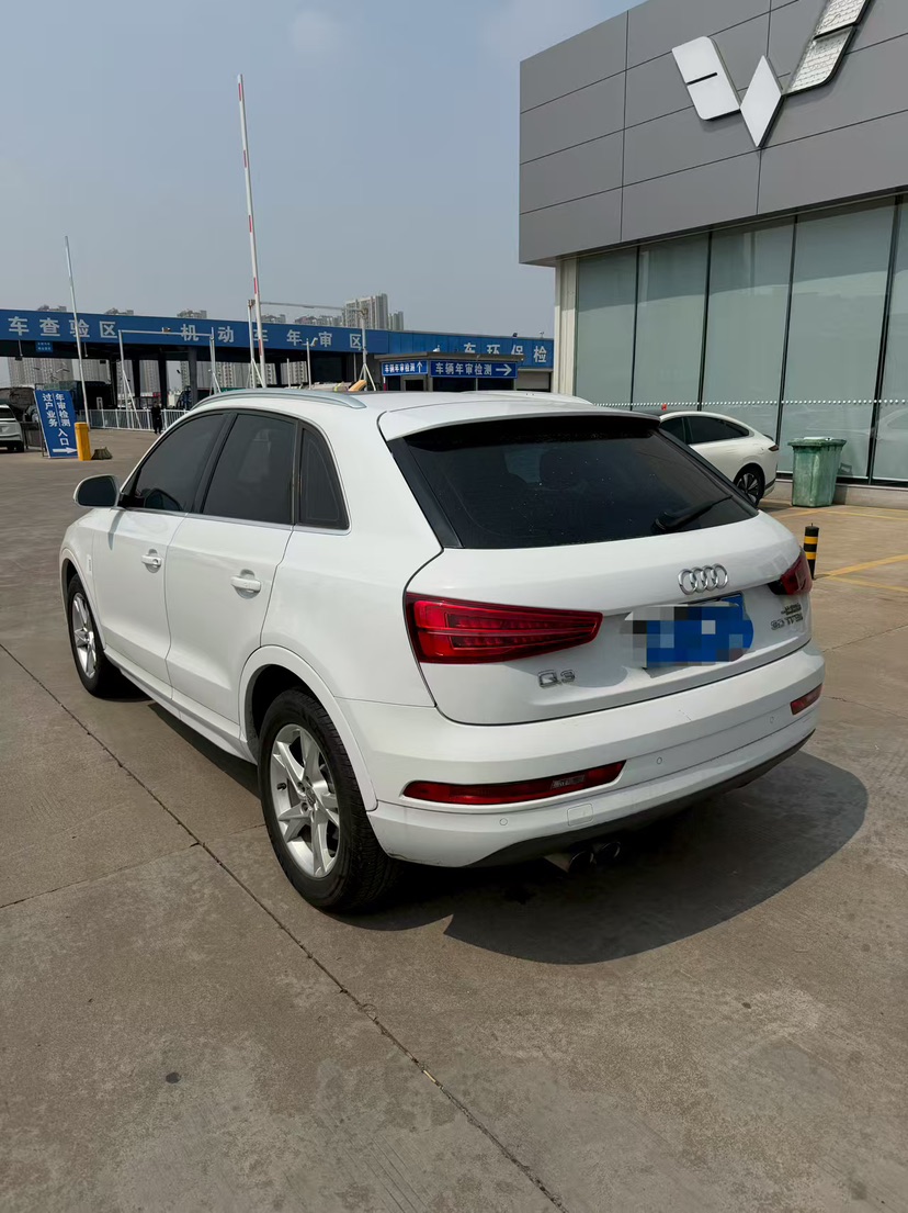 Audi Q3 2019 #6 Audi Q3 2019 car image #6