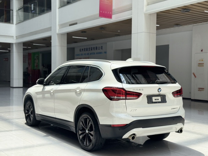 BMW X1 2021 car image #7