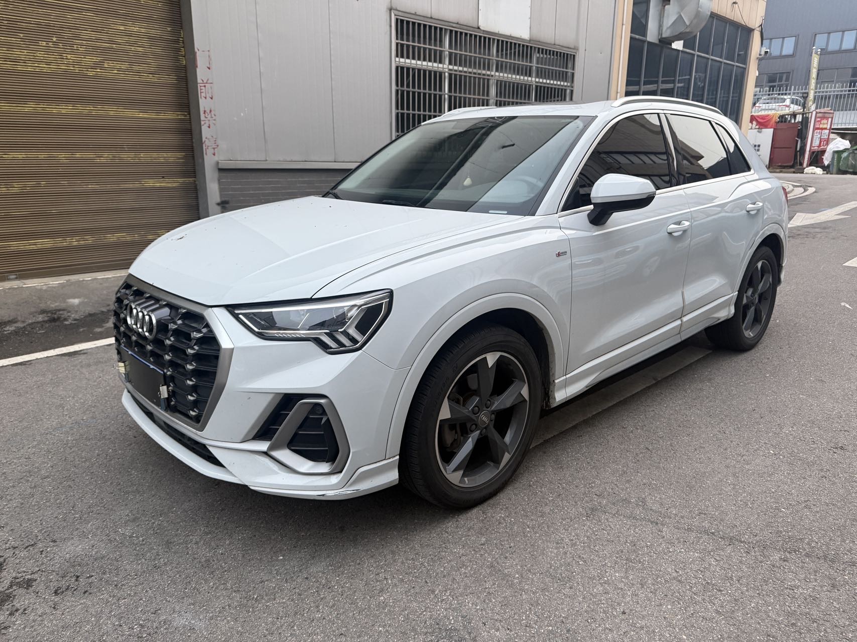 Audi Q3 2019 Audi Q3 2019 car image