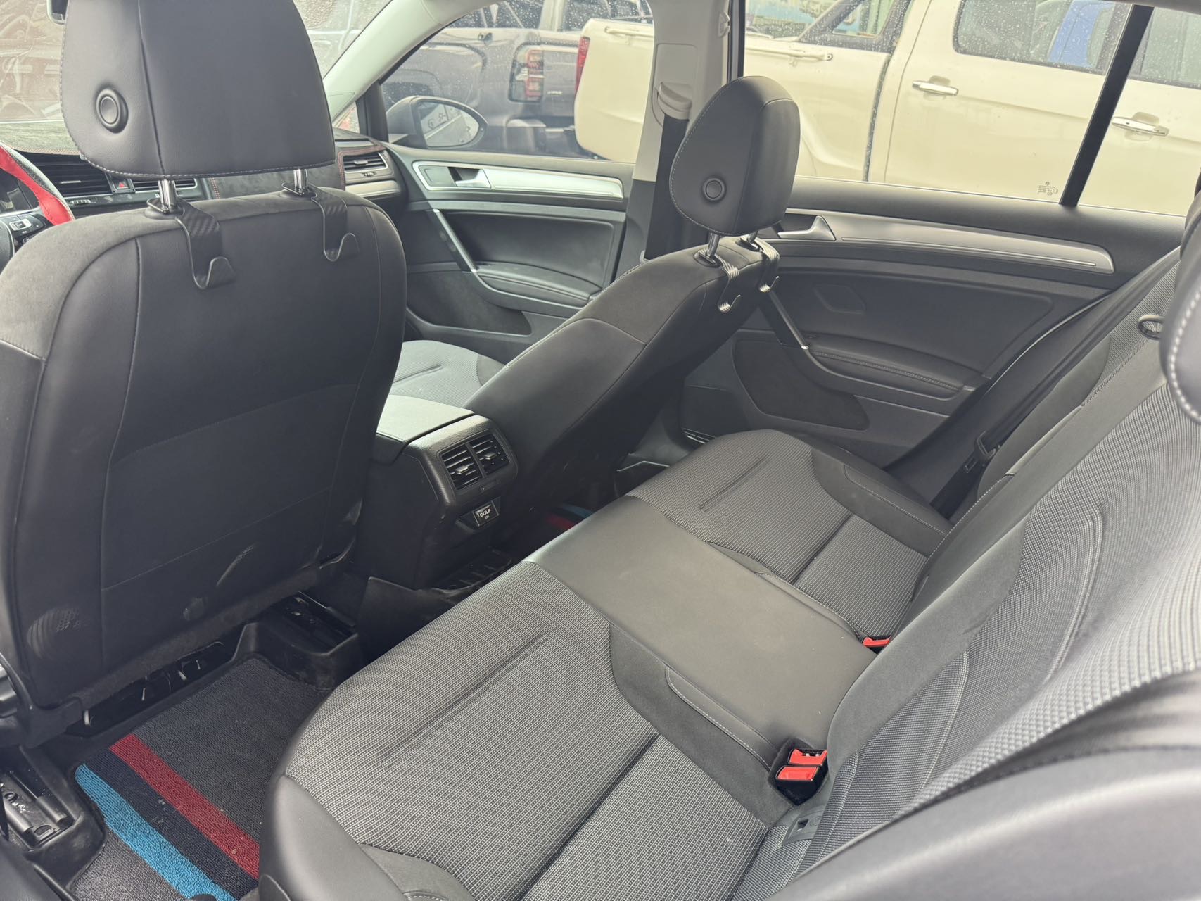 Volkswagen Golf 2019 #6 Volkswagen Golf 2019 car image #6
