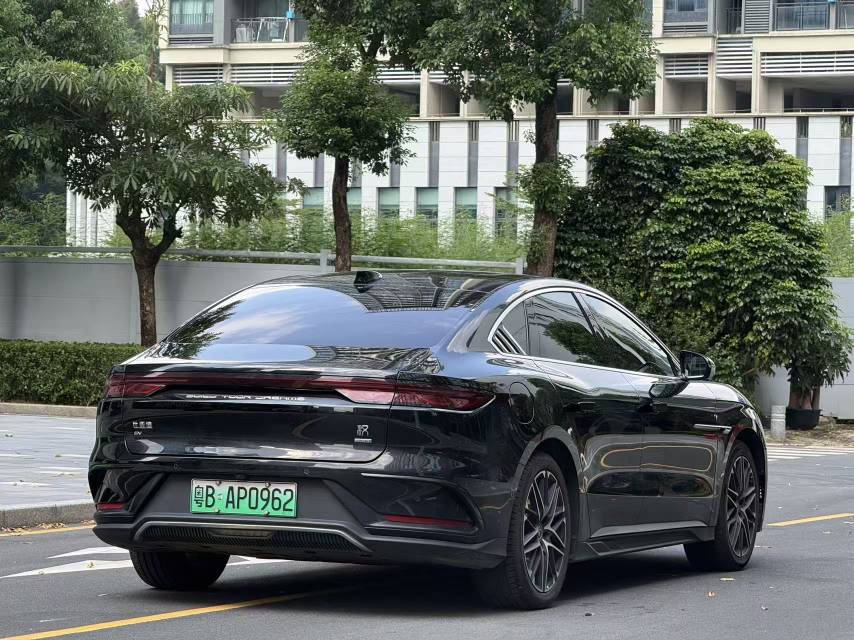 BYD Han 2025 #7 BYD Han 2025 car image #7