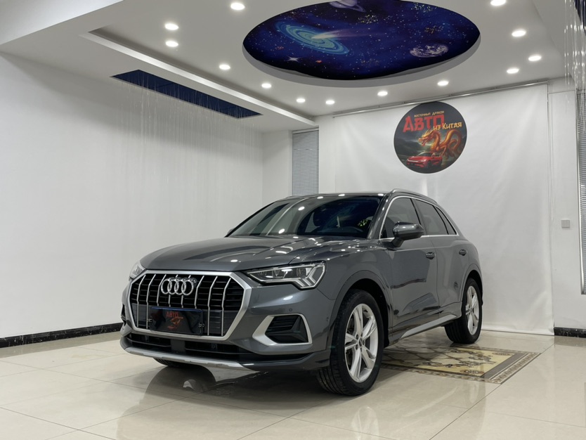 Audi Q3 2022 Audi Q3 2022 car image