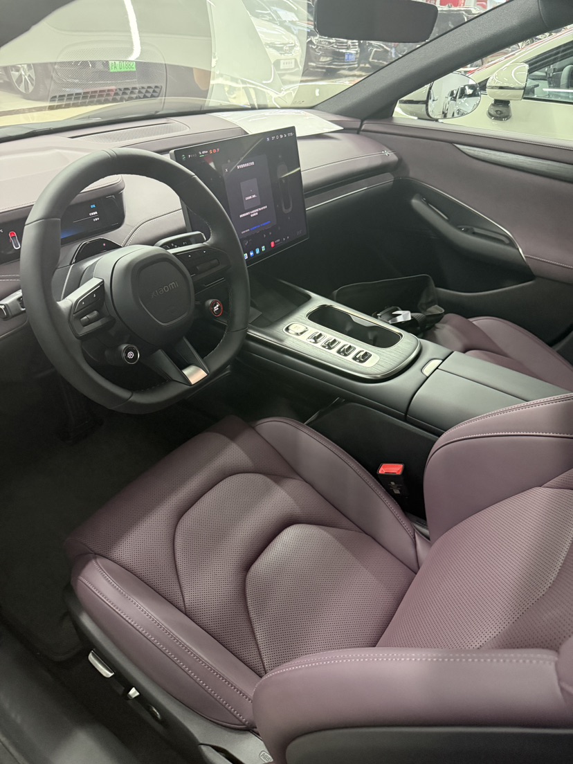 MI SU7 2025 car image #2