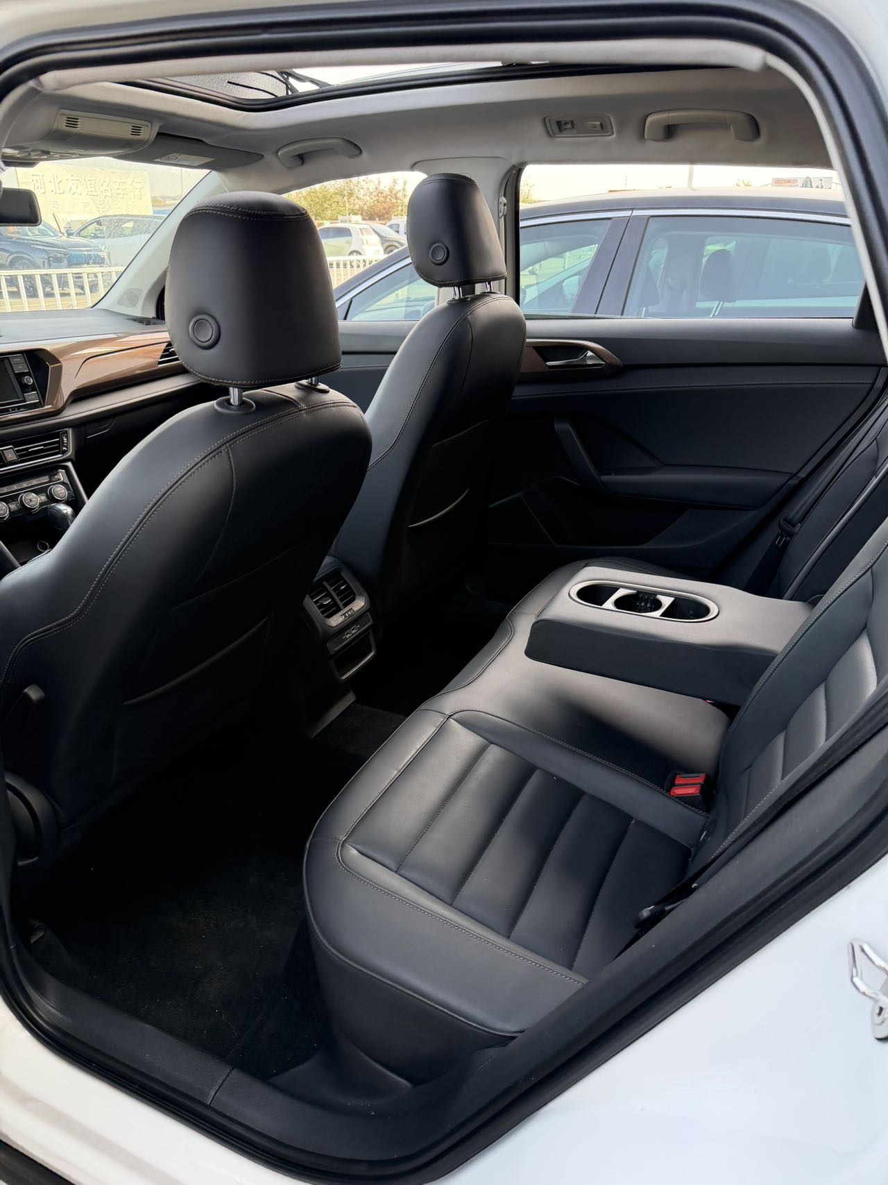 Volkswagen Tharu 2019 #6 Volkswagen Tharu 2019 immagine di auto #6