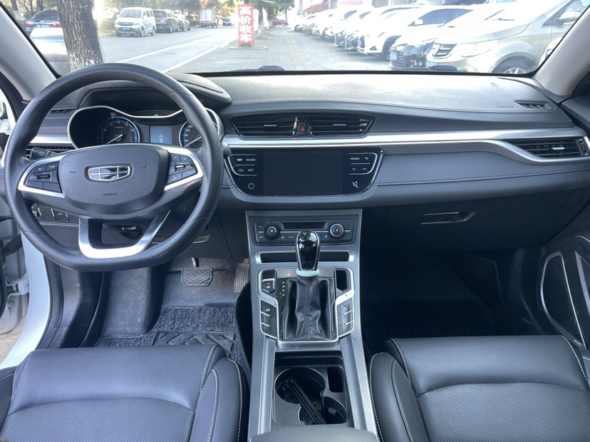 GEELY Emgrand 2021 #5 GEELY Emgrand 2021 car image #5