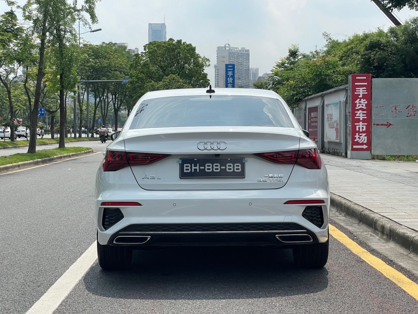Audi A3 2023 immagine di auto #5