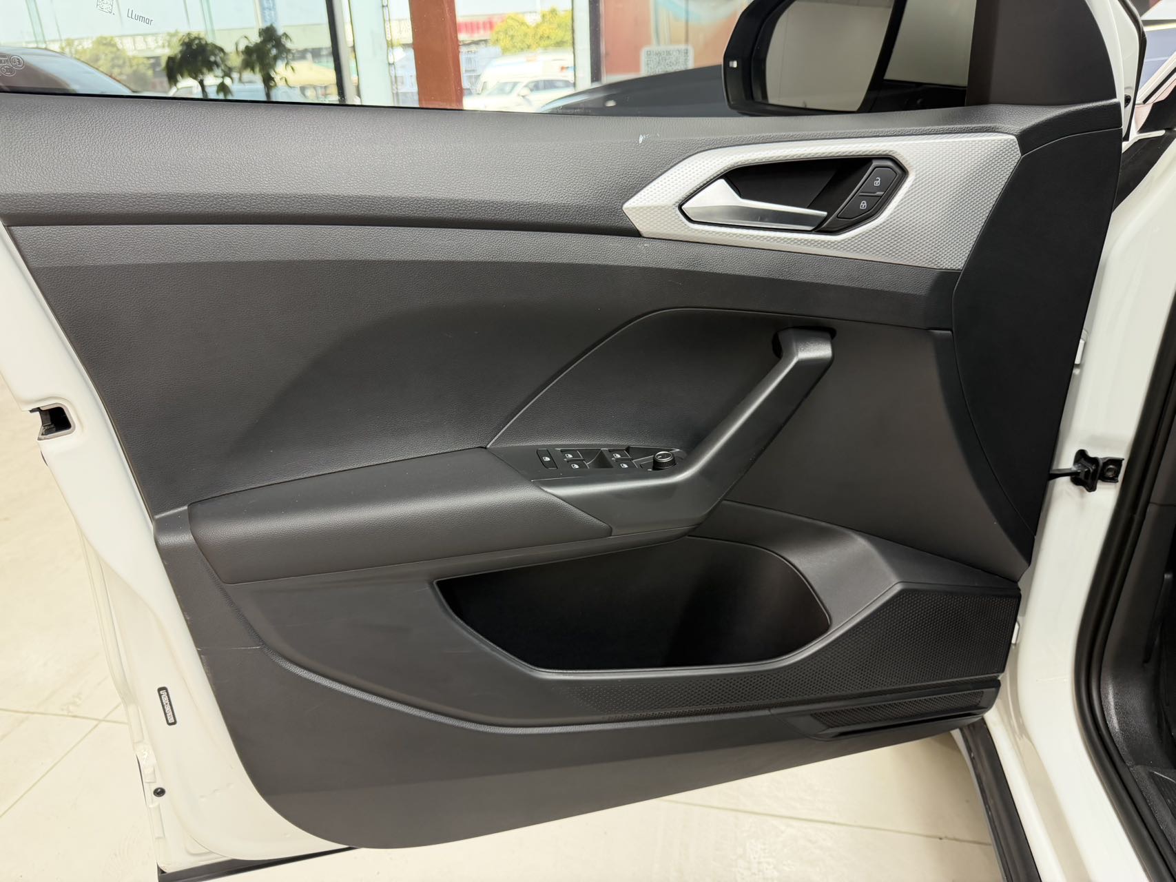 Volkswagen Tacqua 2022 car image #7