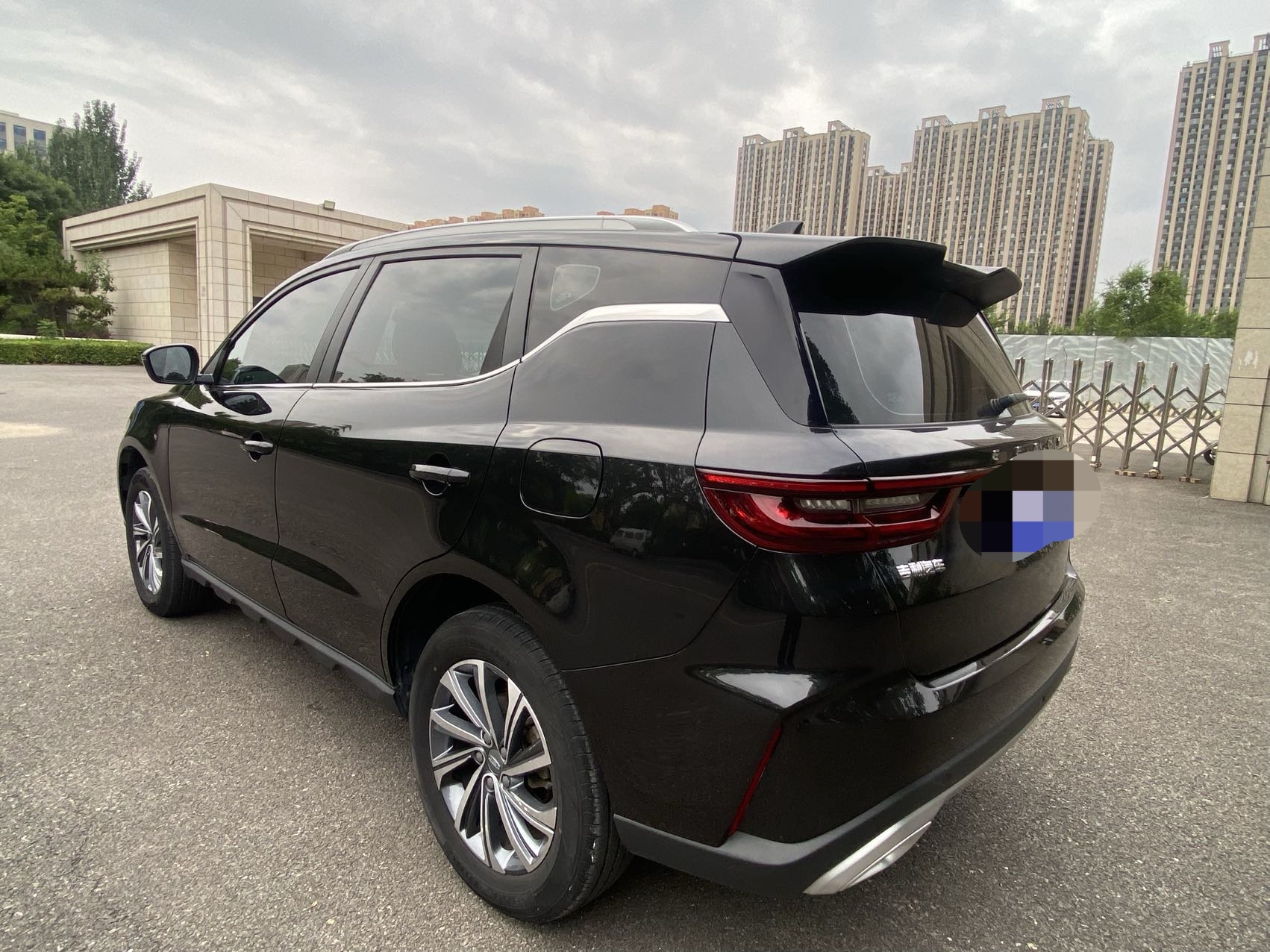 GEELY Vision X6 2022 car image #11