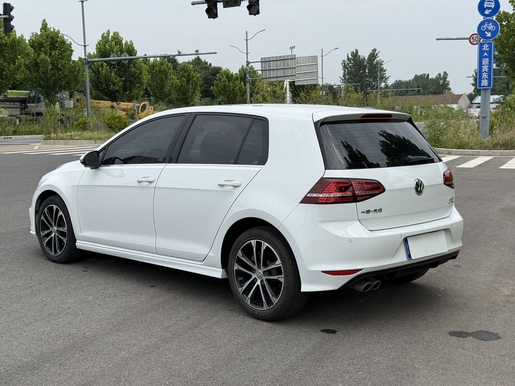 Volkswagen Golf 2017 #12 Volkswagen Golf 2017 car image #12