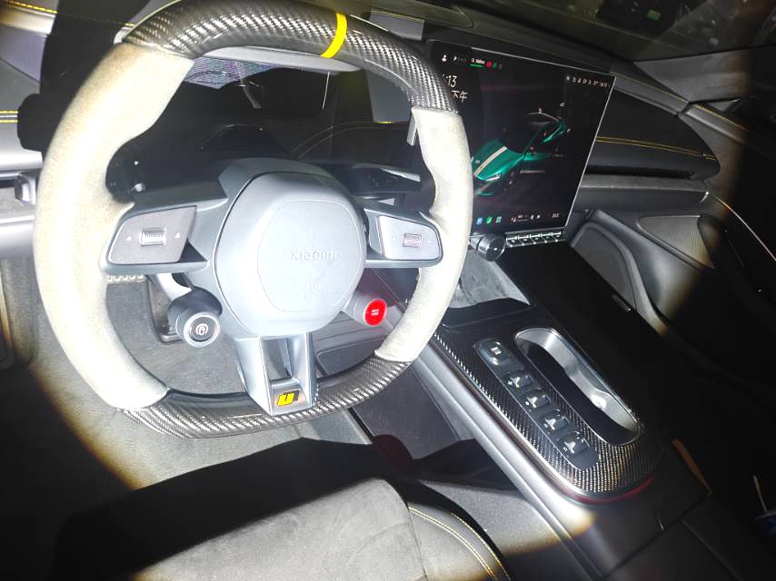 MI SU7 Ultra 2025 car image #5