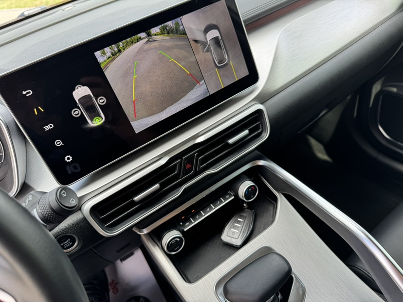 GEELY Coolray 2022 #15 GEELY Coolray 2022 car image #15