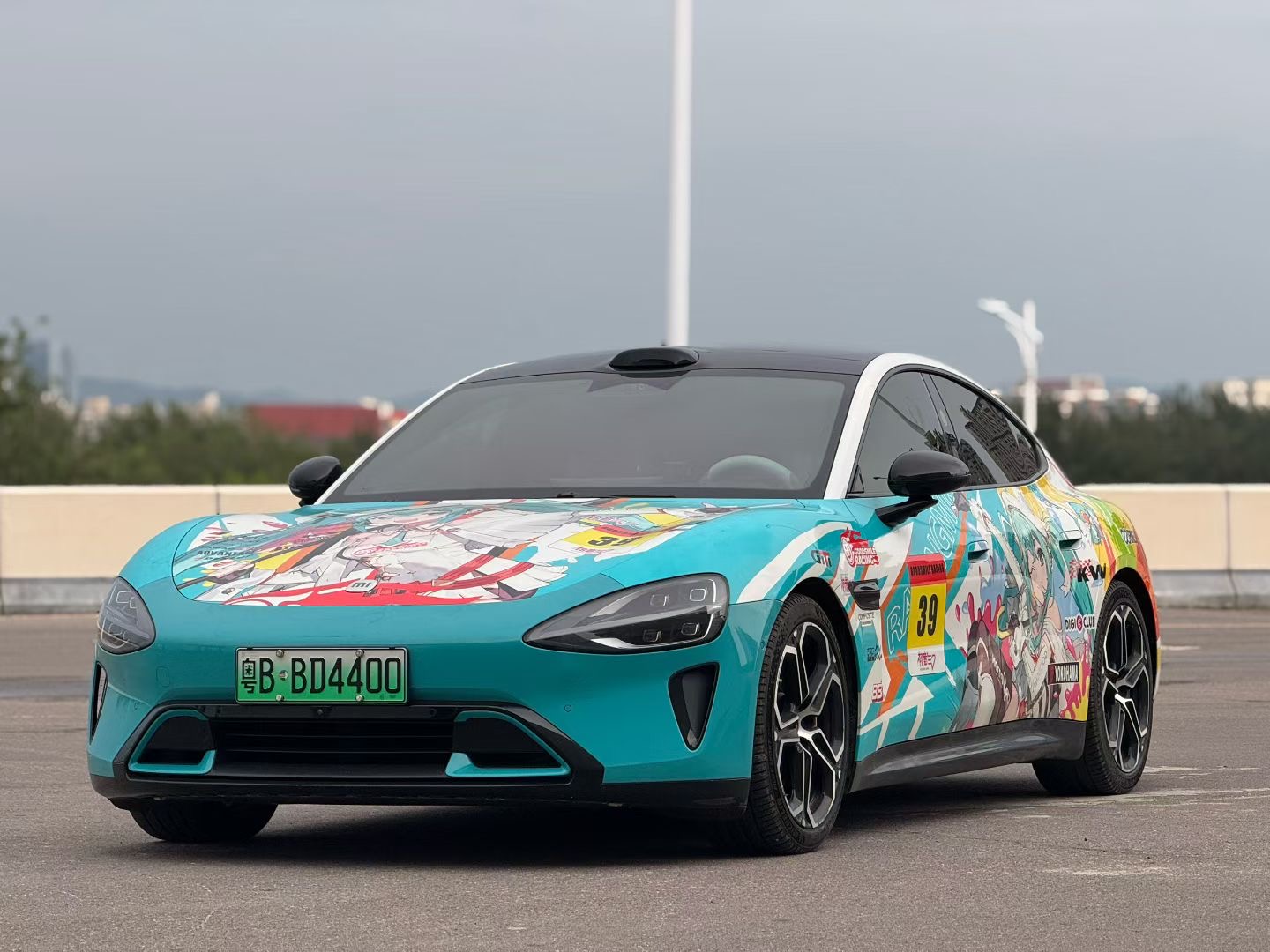 MI SU7 2024 car image 