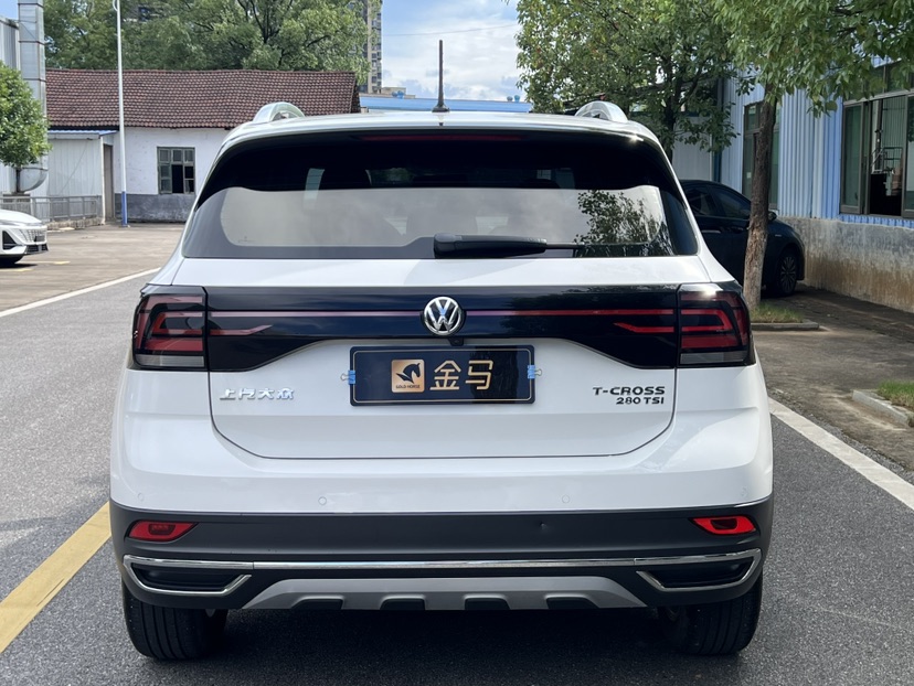 Volkswagen T-Cross 2021 car image #8