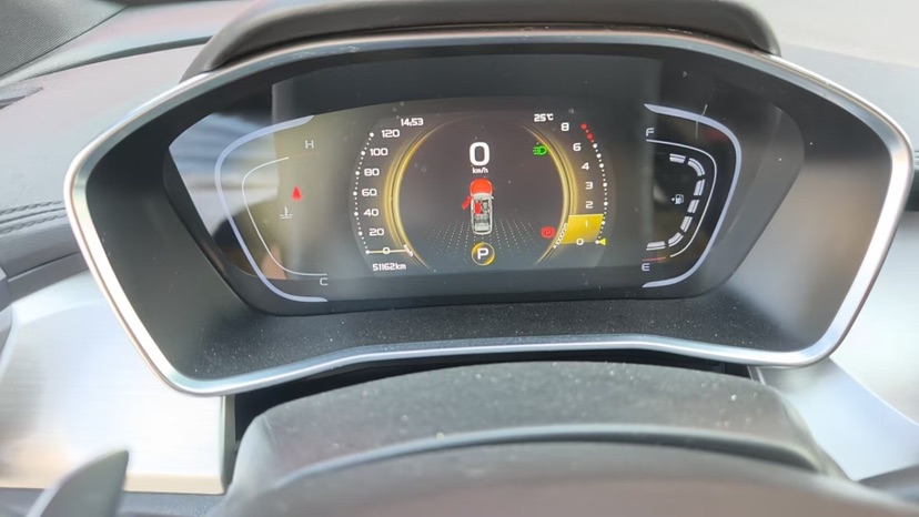GEELY Coolray 2021 изображение автомобиля #8