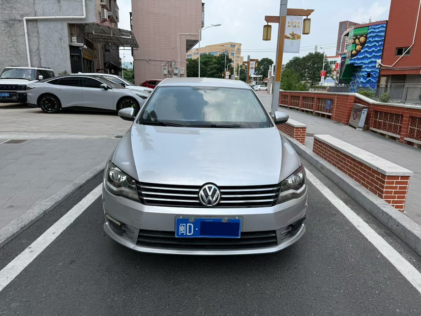 Volkswagen Bora 2014 car image #2