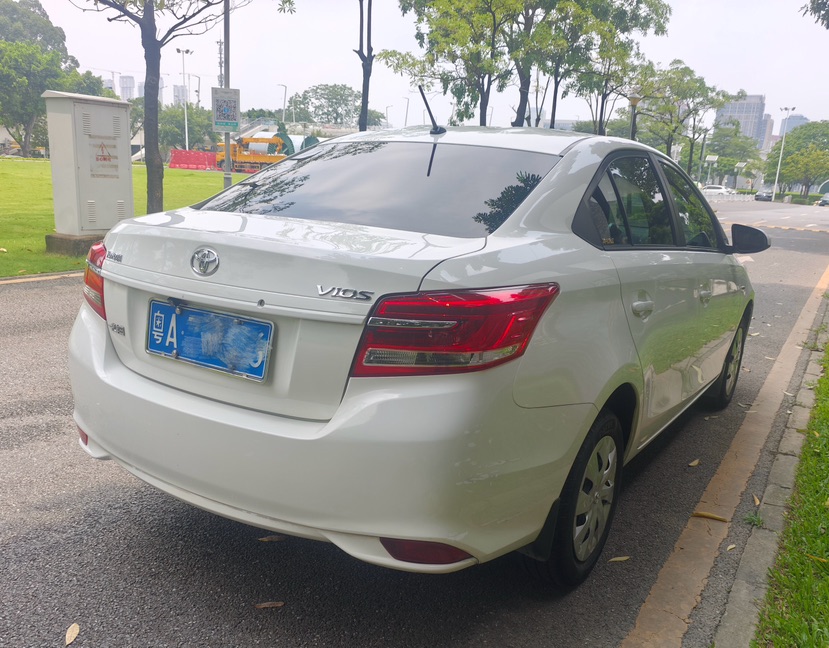 Toyota Vios 2018 car image #8