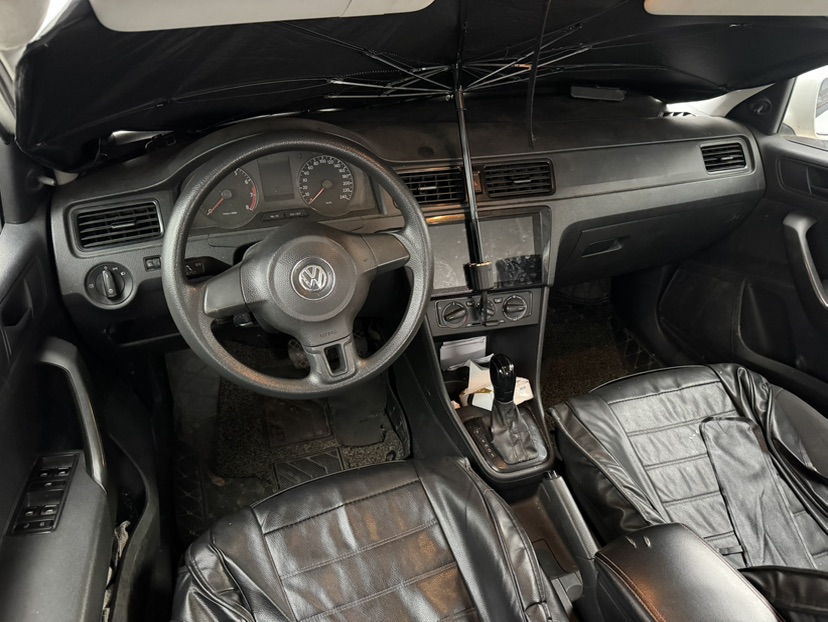 Volkswagen Santana 2014 car image #3