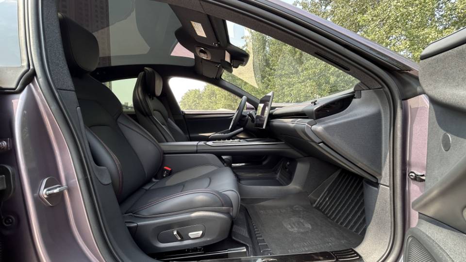 MI SU7 2024 car image #7