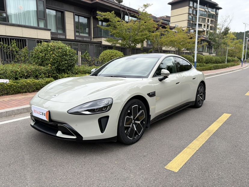 MI SU7 2024 car image 