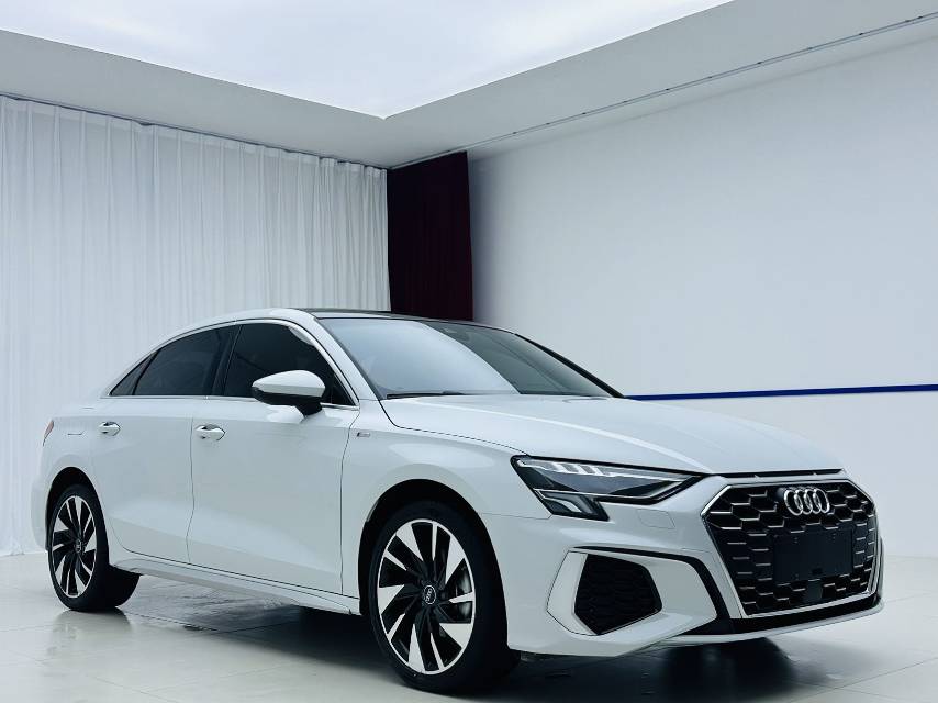 Audi A3 2023 car image #3