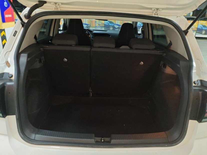 Volkswagen T-Cross 2023 #9 Volkswagen T-Cross 2023 car image #9