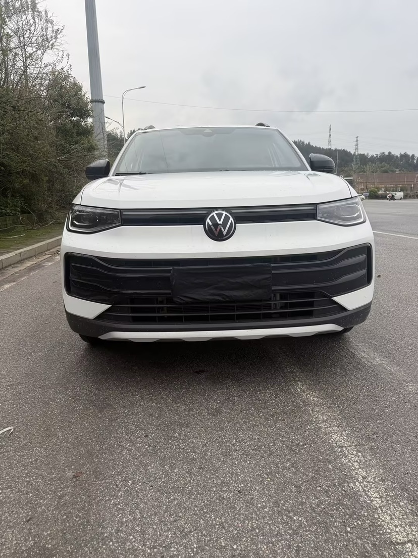 Volkswagen Tharu 2025 #2 Volkswagen Tharu 2025 car image #2