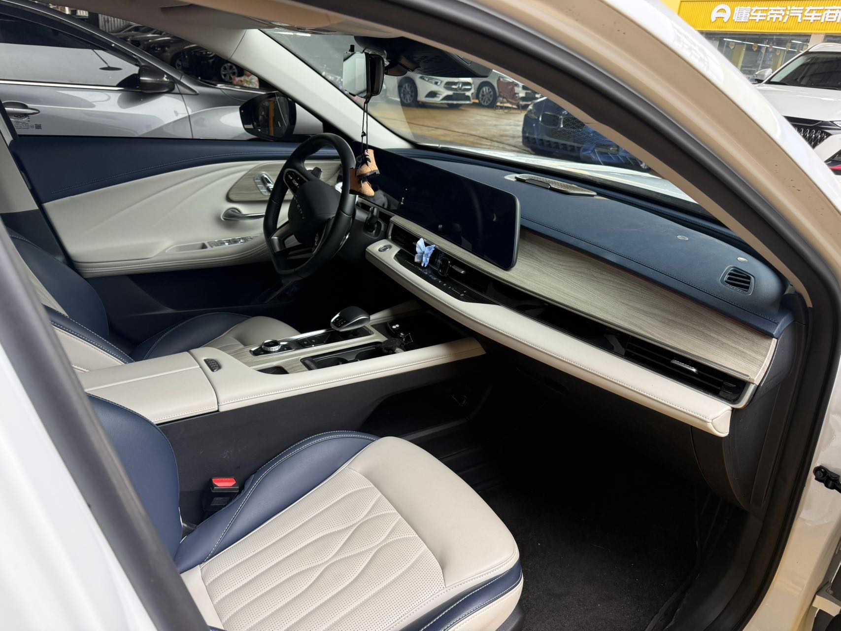Chery Arrizo 8 2024 car image #7