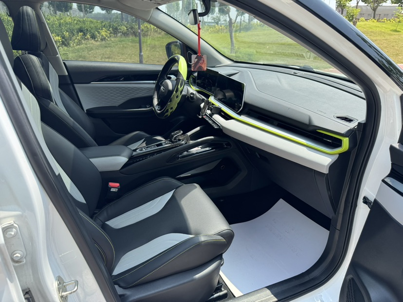 GEELY Coolray 2023 #14 GEELY Coolray 2023 car image #14