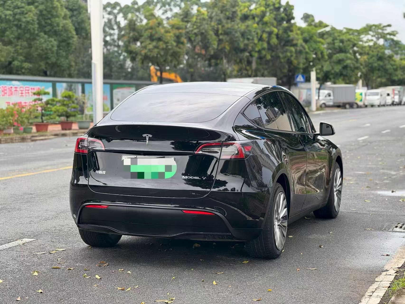 Tesla Model Y 2021 #8 Tesla Model Y 2021 car image #8