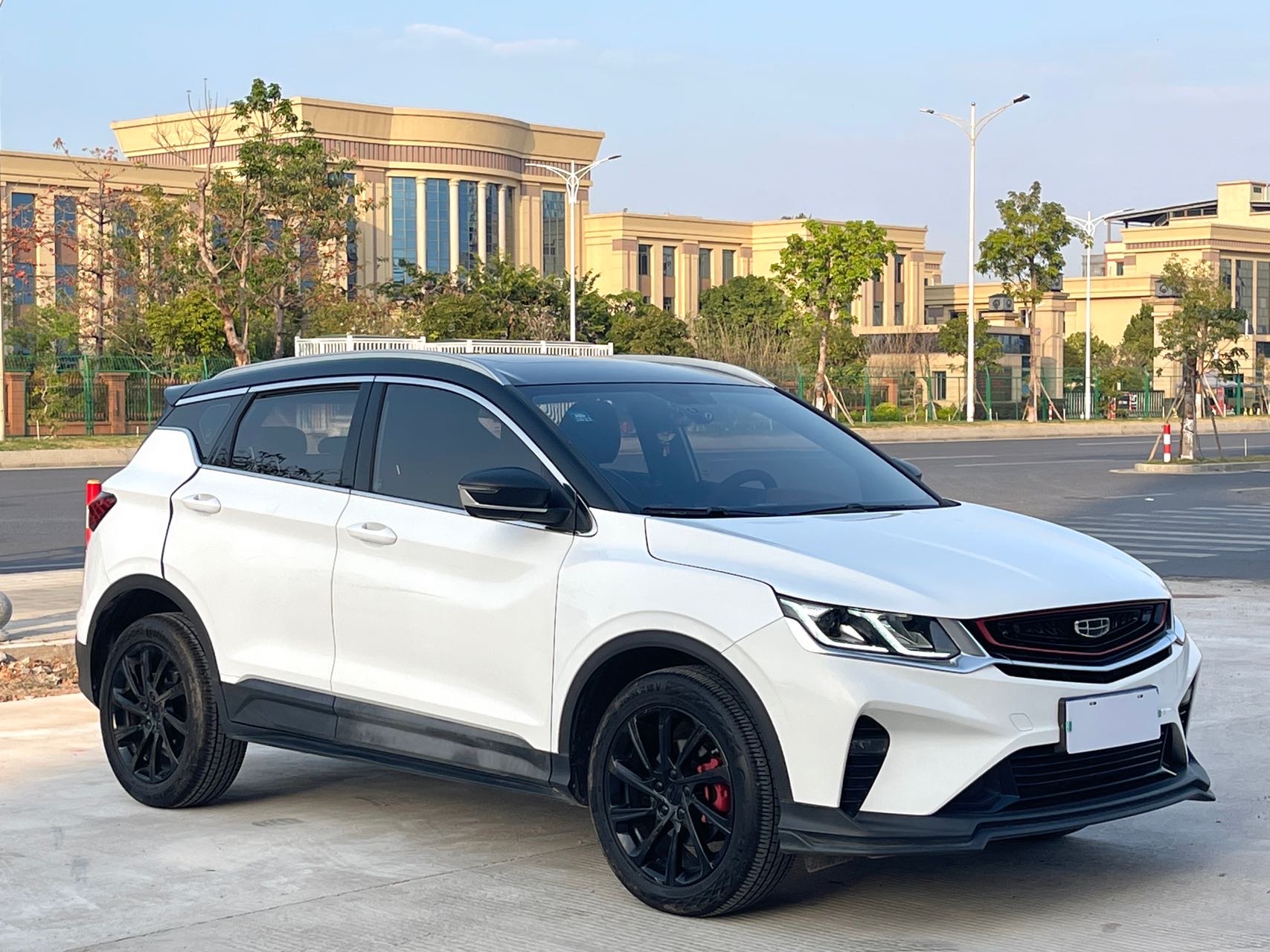 GEELY Coolray 2020 #3 GEELY Coolray 2020 car image #3