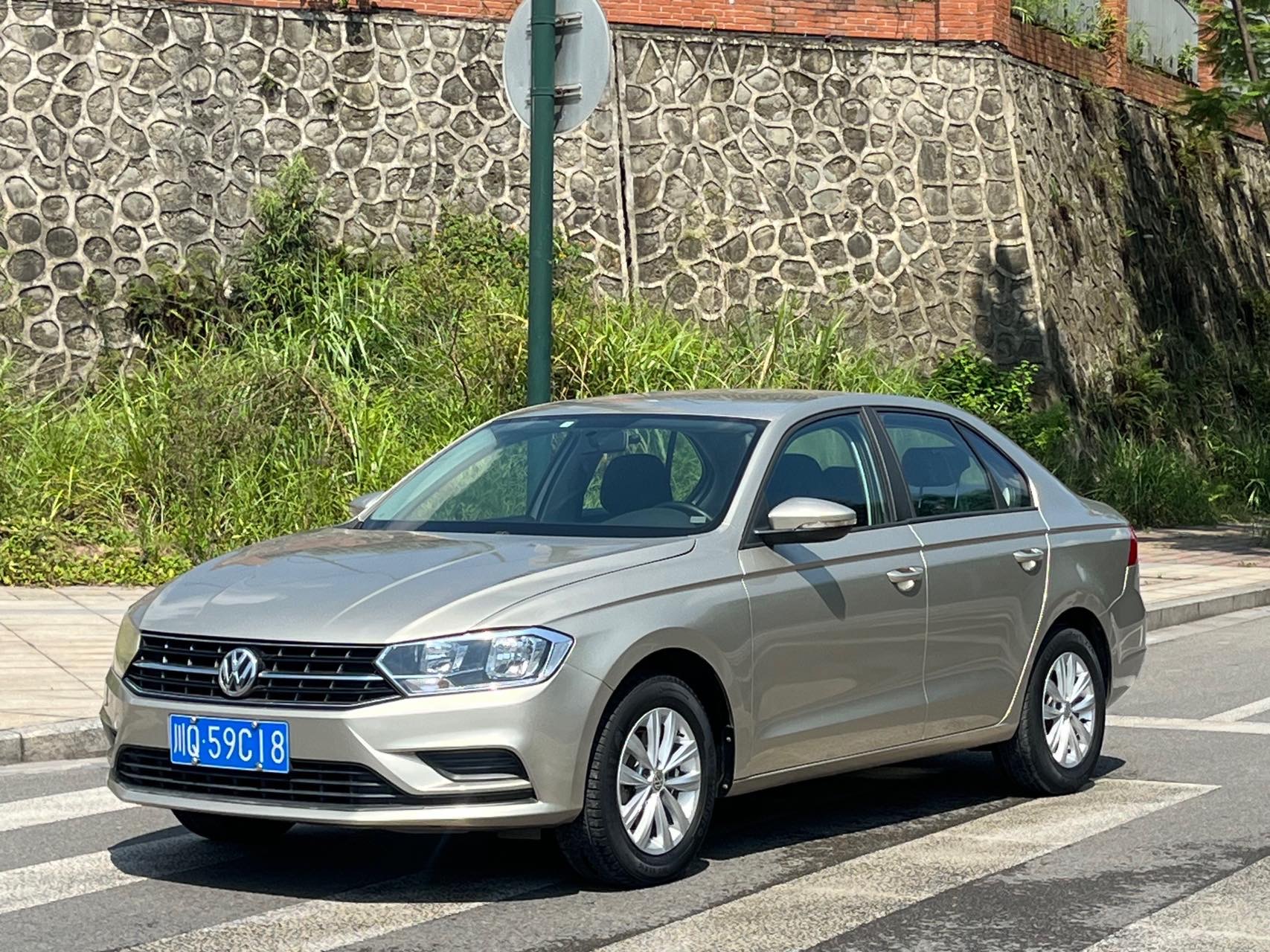 Volkswagen Bora 2017 car image 
