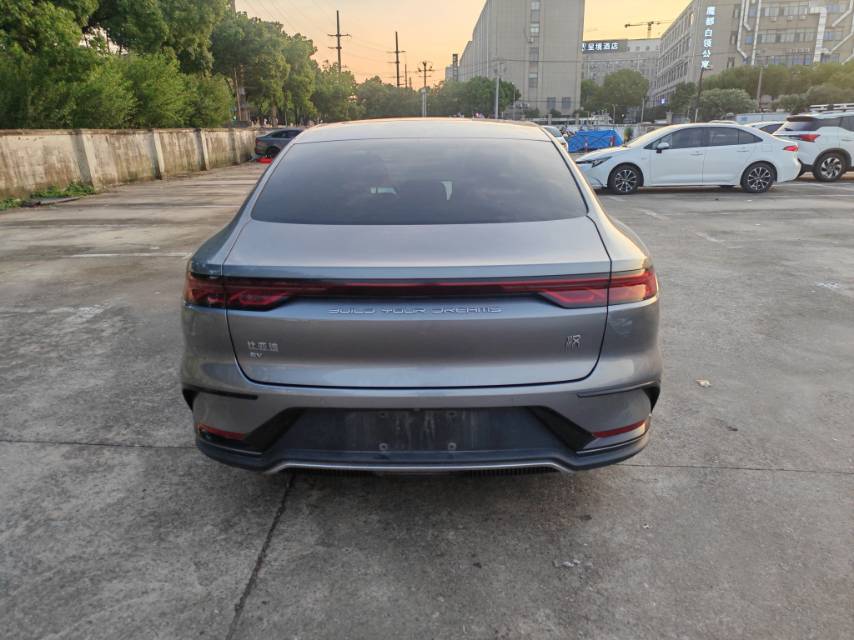 BYD Han 2022 изображение автомобиля #8